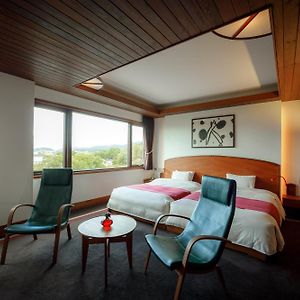 Top floor Twin Room
