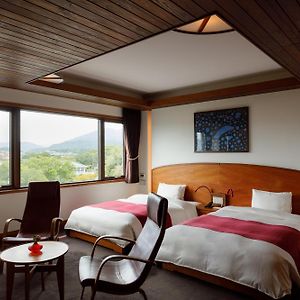 Top floor Twin Room